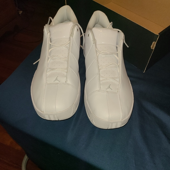 Mens Jordan team 2 elite low 11 - Picture 6 of 7